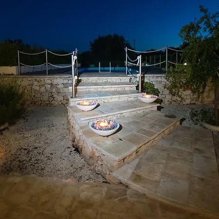 Trullo Mariposa San Vito dei Normanni