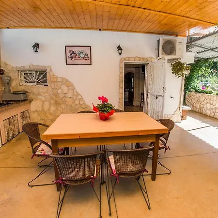 Trullo Mariposa Vila